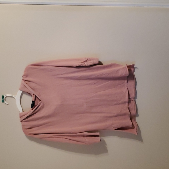 American Eagle Outfitters Tops - American Eagle pink Light weight sweatshirt